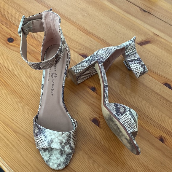 Chinese Laundry Snakeskin Heels Women’s 9.5 - Picture 2 of 4